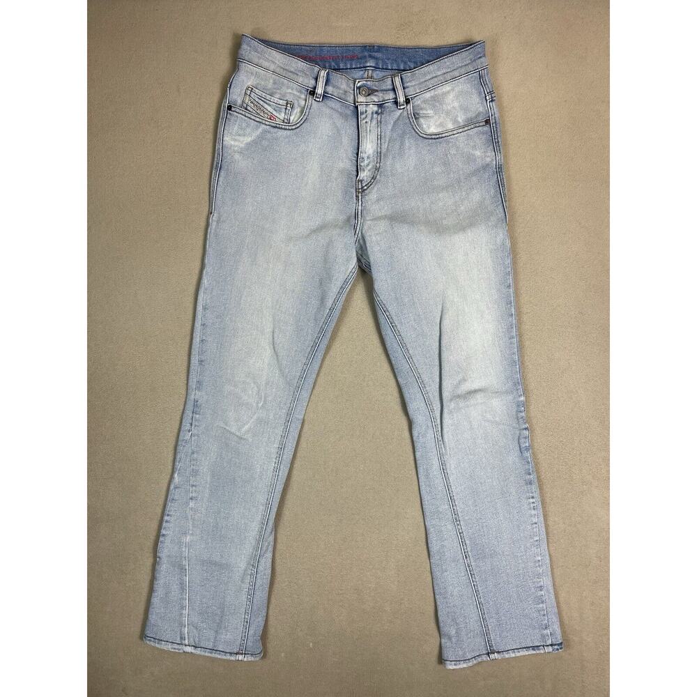 Diesel Jeans Mens 31x32 Light Blue Wash Bootcut Mid Rise Regular Fit Denim